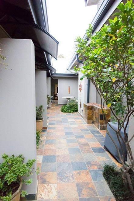 Terrace Lofts Hotell Standerton Exteriör bild